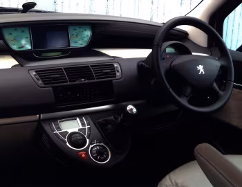 Front Panel Peugeot 807 [UK-spec] '10.2002–07
