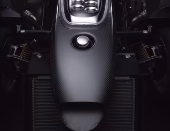 Sob o capô Peugeot 907 Concept '09.2004