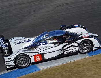 Peugeot 908 HYbrid4 '03.2011