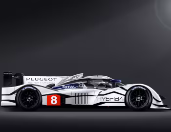 Peugeot 908 HYbrid4 '03.2011