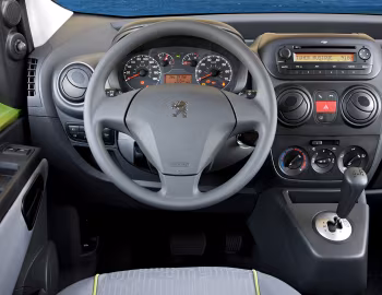 Front Panel Peugeot Bipper Tepee Outdoor [Worldwide] '2009–17