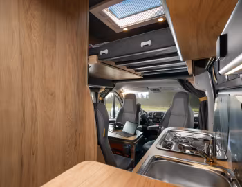 Інтер'єр 2022–н.ч. Peugeot Boxer Globe-Traveller Voyager Z '2021–н.ч.