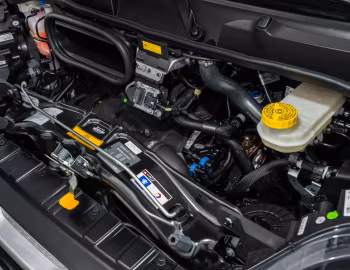 Under The Hood Peugeot Boxer Minibus [Latam] '2019–pr.
