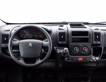 Front Panel Peugeot Boxer Minibus [Latam] '2019–pr.