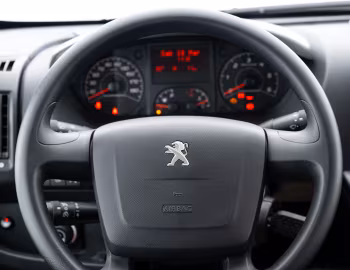 Torpedo Peugeot Boxer Minibus [Latam] '2019–pr.