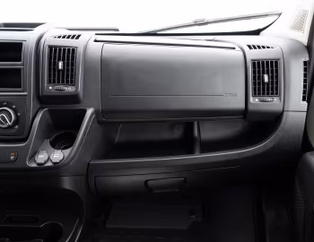 Interior Peugeot Boxer Minibus [Latam] '2019–pr.