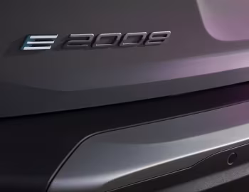 Peugeot E-2008 GT [Worldwide] '2023–pr.