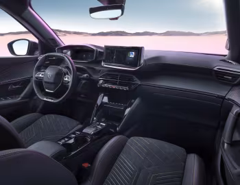 Interior Peugeot E-2008 GT [Worldwide] '2023–pr.