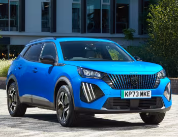 Peugeot E-2008 [UK-spec] '2023–pr.