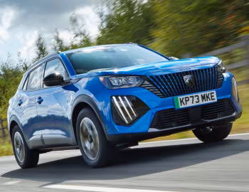 Peugeot E-2008 [UK-spec] '2023–pr.