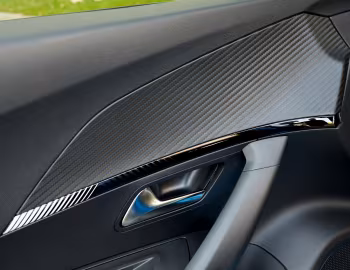 Intérieur Peugeot E-2008 [UK-spec] '2023–pr.