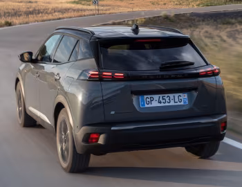 Peugeot E-2008 GT [Worldwide] '2023–pr.