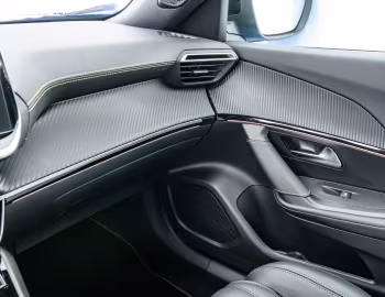Interior Peugeot e-2008 GT [Latam] '2022–23
