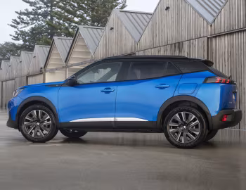 Peugeot e-2008 GT [Australia] '2023
