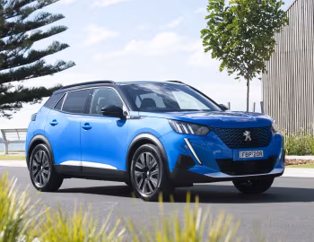 Peugeot e-2008 GT [Australia] '2023