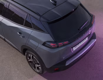 Peugeot E-2008 GT [Worldwide] '2023–pr.