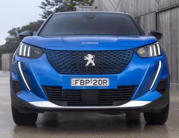 Peugeot e-2008 GT [Australia] '2023