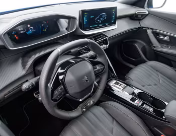 Interior Peugeot e-2008 GT [Latam] '2022–23
