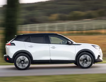 Peugeot e-2008 GT [Worldwide] '2019–23