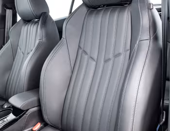 Interior Peugeot e-2008 GT [Latam] '2022–23