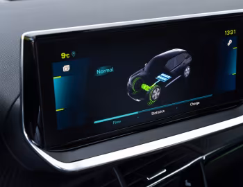 Interior Peugeot e-2008 GT [Worldwide] '2019–23