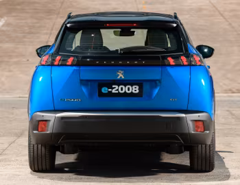 Peugeot e-2008 GT [Latam] '2022–23