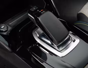 Interior Peugeot e-208 GT [Latam] '2021–pr.
