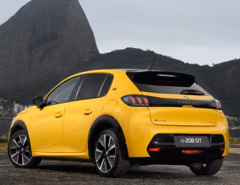 Peugeot e-208 GT [Latam] '2021–pr.