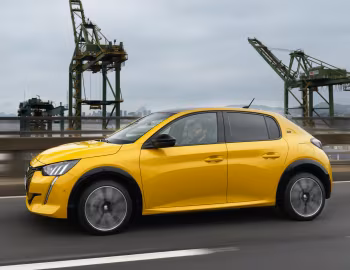 Peugeot e-208 GT [Latam] '2021–pr.