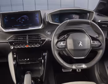 Front Panel Peugeot e-208 GT [UK-spec] '2019–23