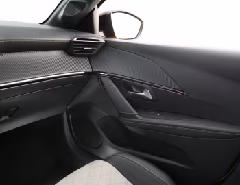 Interior Peugeot e-208 GT [Latam] '2021–pr.