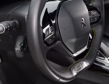 Interior Peugeot e-208 GT [Latam] '2021–pr.