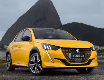 Peugeot e-208 GT [Latam] '2021–pr.