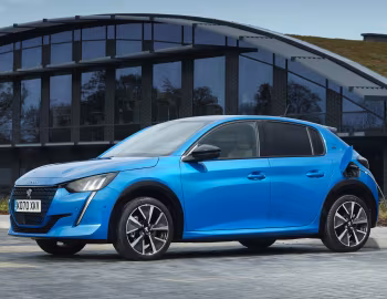 Peugeot e-208 GT [UK-spec] '2019–23