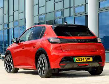 Peugeot E-208 GT [UK-spec] '2024–pr.