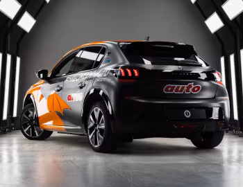 Peugeot e-208 GT Halloween by Garage Italia '10.2020