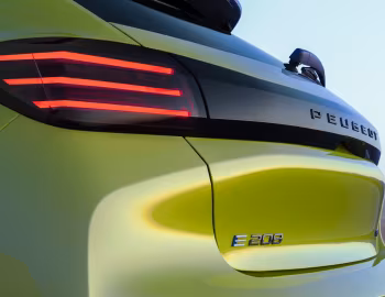Peugeot E-208 GT [Worldwide] '2023–н.ч.