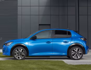 Peugeot e-208 GT [UK-spec] '2019–23