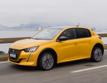 Peugeot e-208 GT [Latam] '2021–pr.