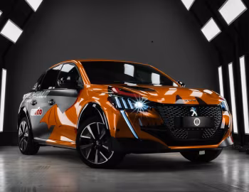 Peugeot e-208 GT Halloween by Garage Italia '10.2020