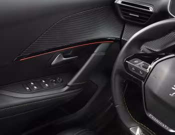 Interior Peugeot e-208 GT [Latam] '2021–pr.