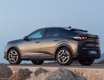 Peugeot E-3008 [Worldwide] '2024–pr.