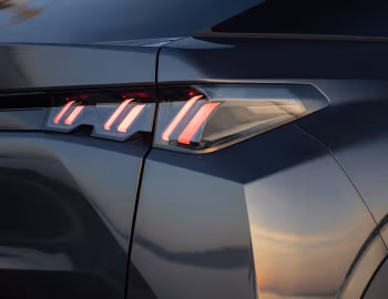 Peugeot E-3008 [Worldwide] '2024–pr.
