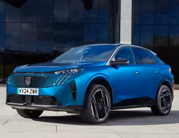 Peugeot E-3008 GT [UK-spec] '2024–н.ч.