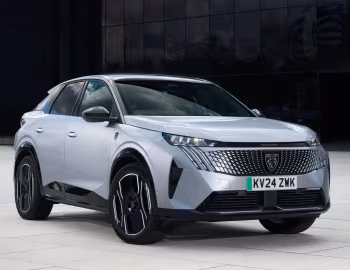 Peugeot E-3008 GT [UK-spec] '2024–н.ч.