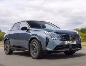 Peugeot E-3008 GT Dual Motor [UK-spec] '2025–pr.