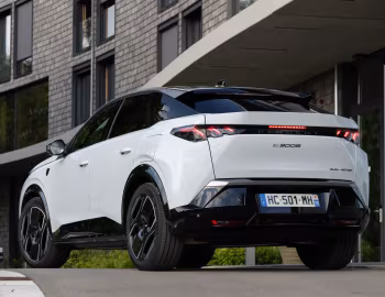 Peugeot E-3008 GT Dual Motor [Worldwide] '2025–pr.