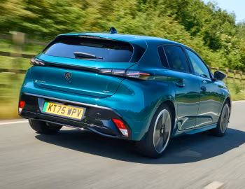 Peugeot E-308 GT [UK-spec] '2026