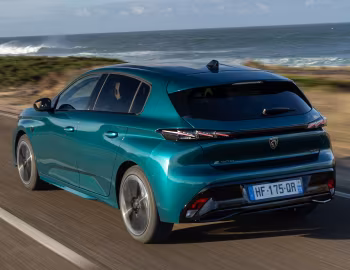 Peugeot E-308 GT [Worldwide] '2025–pr.