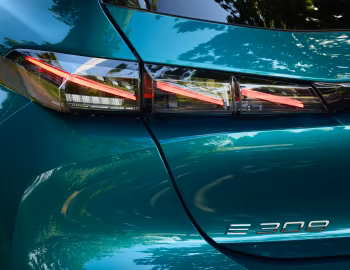 Peugeot E-308 GT [UK-spec] '2026